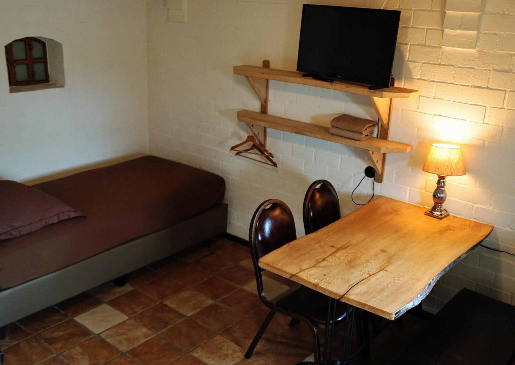 Hostel Kersenhof Uden Zimmer foto